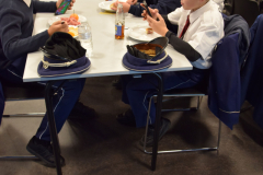 251122CeciliaVoormiddagMiddagmaal216